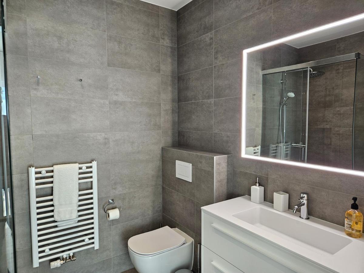 New Spacious Two Bedroom Center With Parking, Near Public Transport ルクセンブルク エクステリア 写真